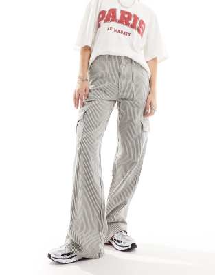 Pull&Bear pinstripe cargo pants in black & ecru - ASOS Price Checker
