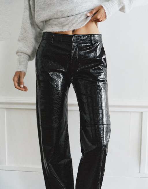 Pull&Bear pantalon en cuir effet crocodile noir, 4 de 7