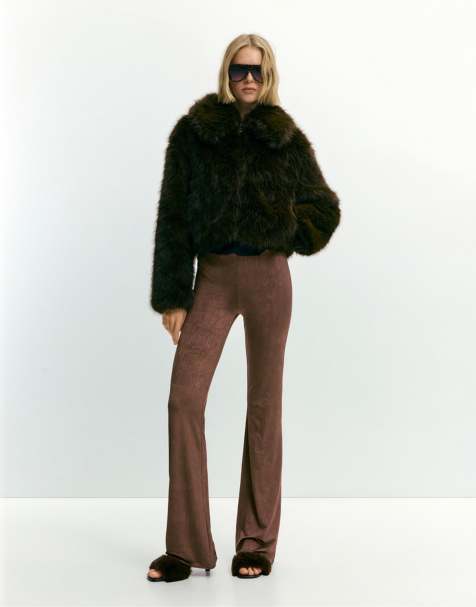 Pull&Bear - Pantalon évasé texturé - Marron - view 1