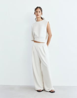 Pull & Bear - Pantalon large à pinces - Beige-Neutral L