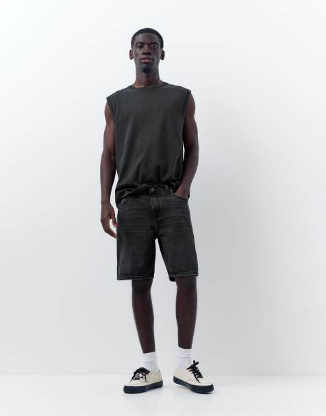 Pull&Bear - Pantaloncini bermuda in denim nero sbiadito vestibilità standard - view 1