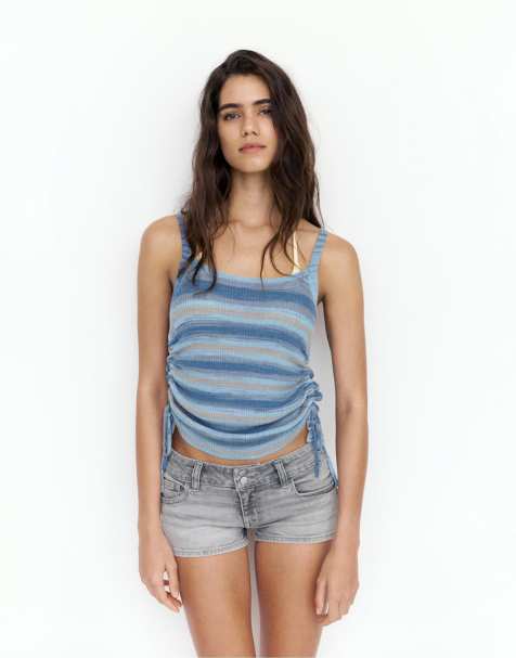 Pull&Bear - Pantaloncini di jeans corti grigi con due bottoni - view 1