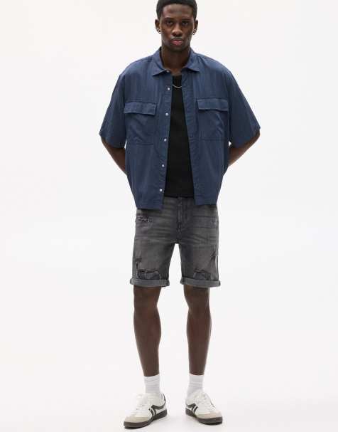 Pull&Bear - Pantaloncini in denim nero sbiadito con strappi - view 1