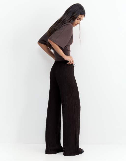 Pull&Bear - Pantaloni a fondo ampio marroni in crêpe, 2 di 6