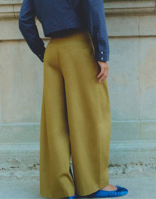 Pull&Bear pantaloni ampi con pince color oliva, 5 di 6