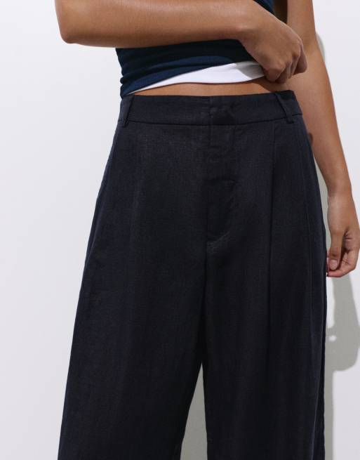 Pull&Bear - Pantaloni in lino blu navy con pieghe, 2 di 4