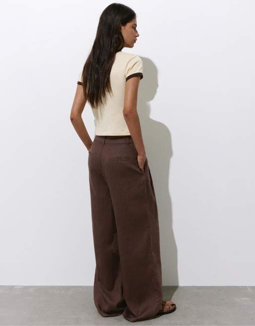 Pull&Bear - Pantaloni in lino color tortora con pieghe, 3 di 4