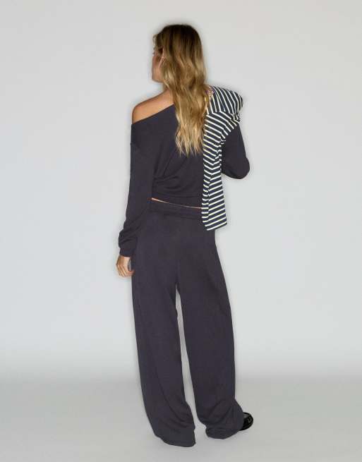 Pull&Bear pantaloni wide leg con pinces grigi, 4 di 6