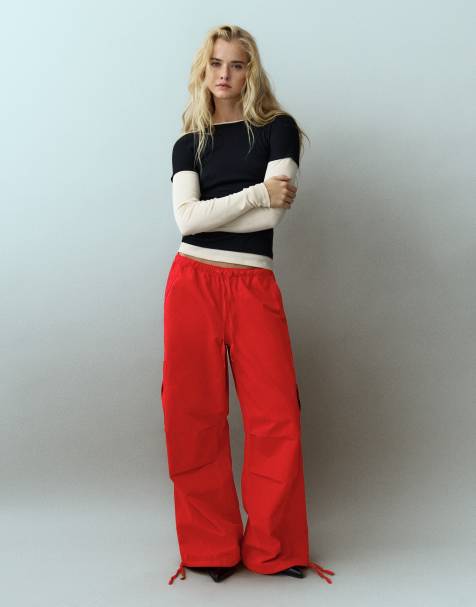 Pull&Bear Parachute cargo trousers in red - view 1
