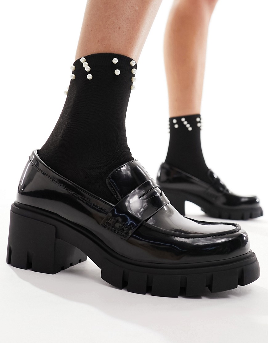 Pull & Bear patent heeled loafer shoe in black