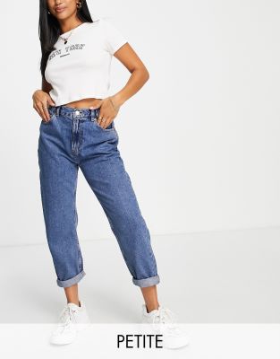 Pull & Bear Petite - Blaue Mom-Jeans mit elastischem Bund