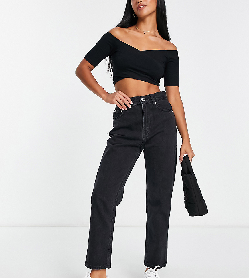 Pull & Bear Petite high waisted mom jean in black