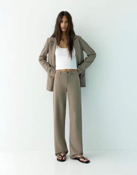 Pull&Bear Petite – Hose in Beige mit geradem Schnitt - view 1