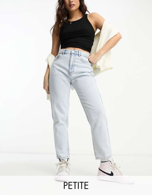 Pull&Bear Petite – Jasnoniebieskie jeansy mom fit z podwyższonym stanem