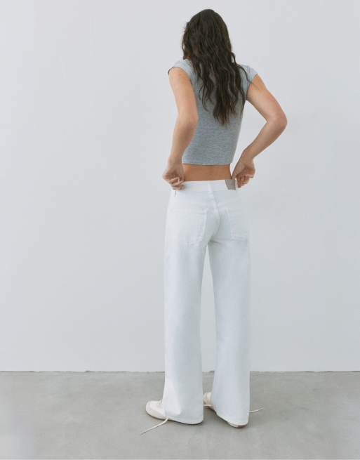 Pull&Bear Petite jeans met lage taille en rechte pijpen in wit, 3 van 6