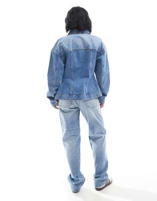 Pull & Bear Low Rise Bootcut Jeans In Authentic Mid Blue Wash In Blue