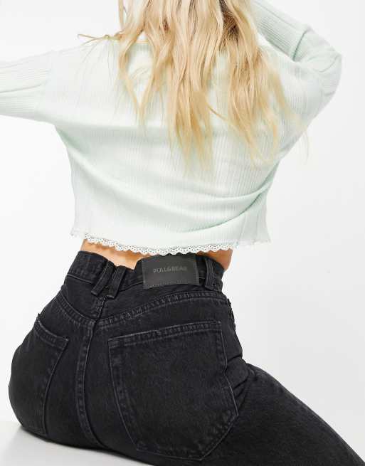 Pull&Bear Petite mom jean in black, 3 of 4