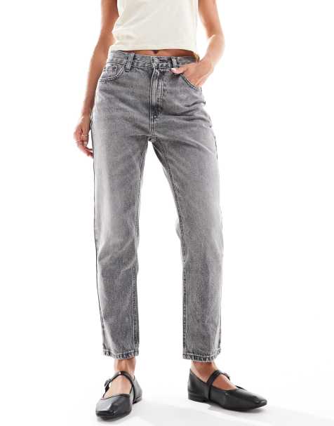 Pull&Bear Petite mom jean in gray - view 1