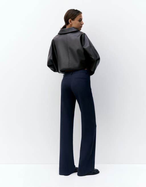 Pull&Bear Petite straight-leg smart trousers in navy, 2 of 7