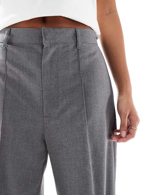Pull&Bear Petite straight leg tailored trousers with front seam in grey, 5 of 5