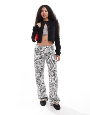 Pull&Bear Petite wide leg jeans in zebra print