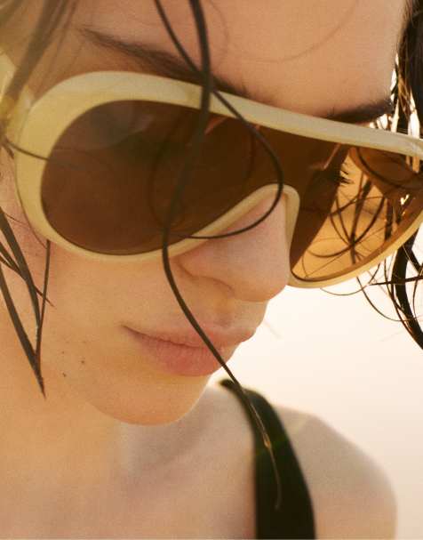 Pull&Bear – Pilotensonnenbrille aus Kunstharz in Gelb - view 1