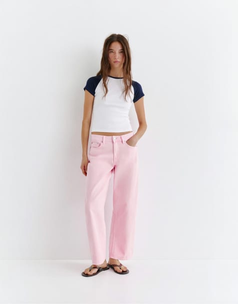 Pull&Bear Pink barrel jeans in pink