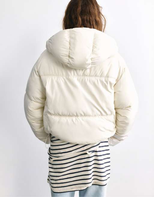 Pull&Bear piumino corto con cappuccio beige, 2 di 7