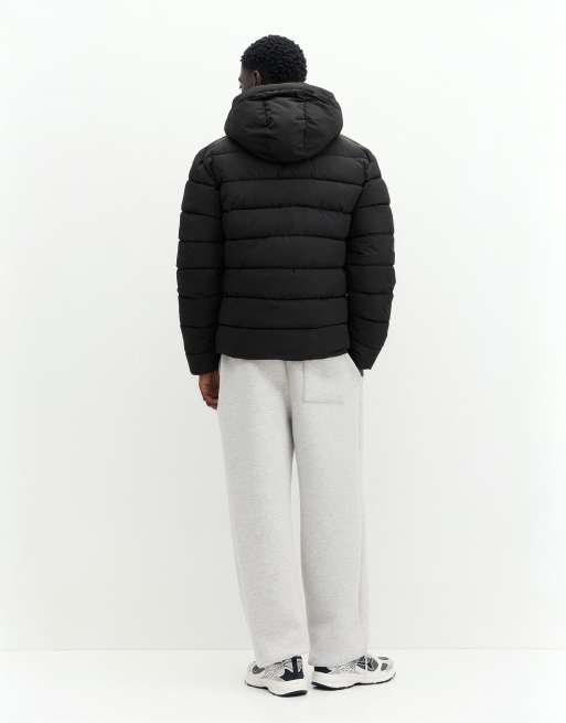 Pull&Bear - Piumino nero con cappuccio, 2 di 7