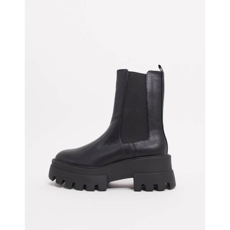 Cleated platform pull on chelsea clearance boots