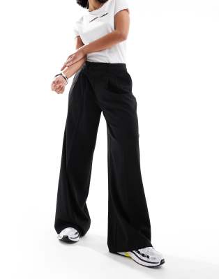 Pull & Bear High Waist Straight Leg Tailored Pants In Black