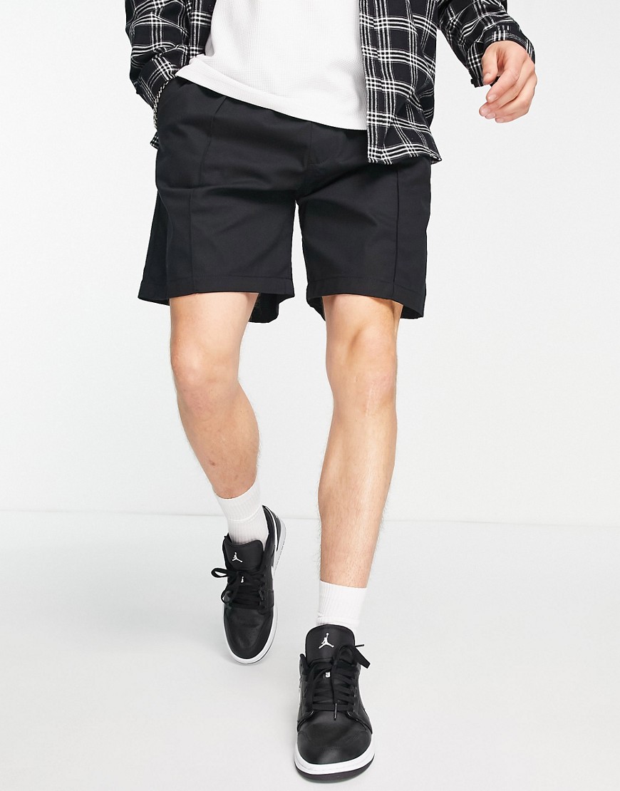 Pull & Bear Pleated Chino Shorts In Black