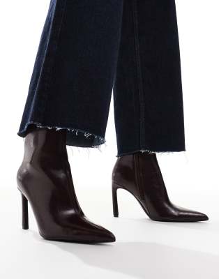 Pull & Bear Pointed Toe Heeled Boots