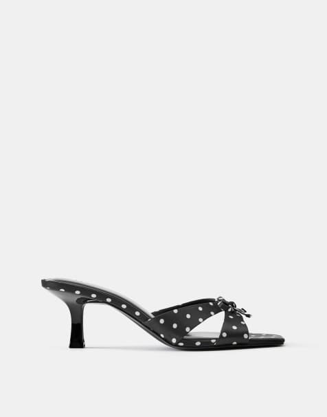Pull&Bear Polka dot heeled sandals in black - view 1