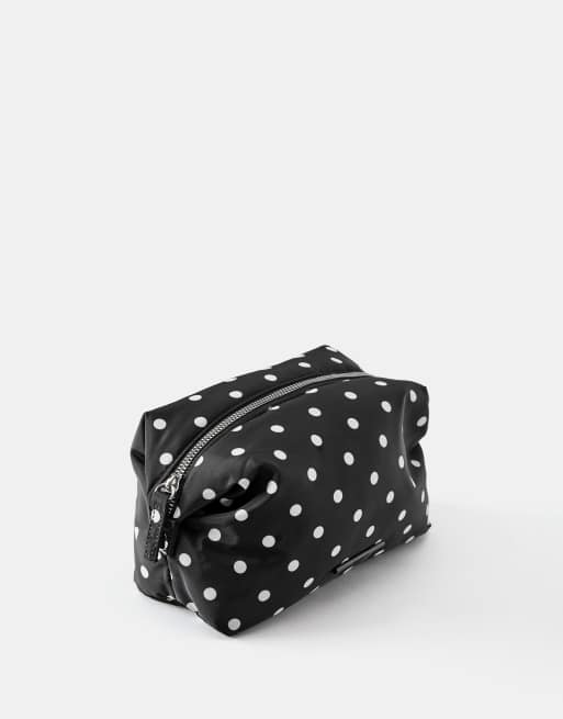 Pull&Bear Polka dot nylon wash bag in black, 2 of 4