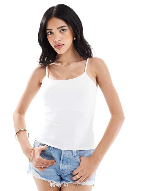Pull&Bear polyamide sculpt strappy cami top in white - view 1