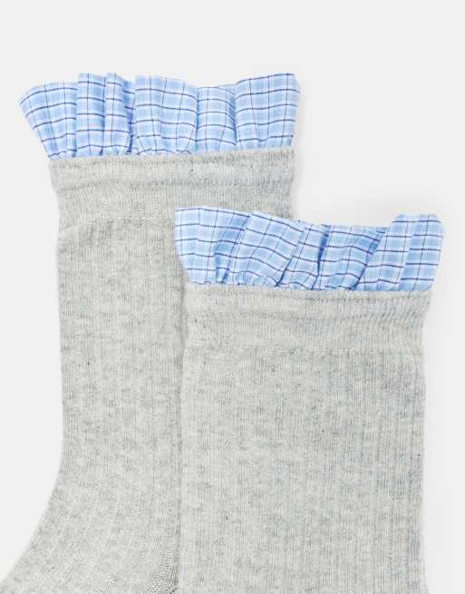 Pull&Bear poplin sokken met ruche in grijs, 2 van 3
