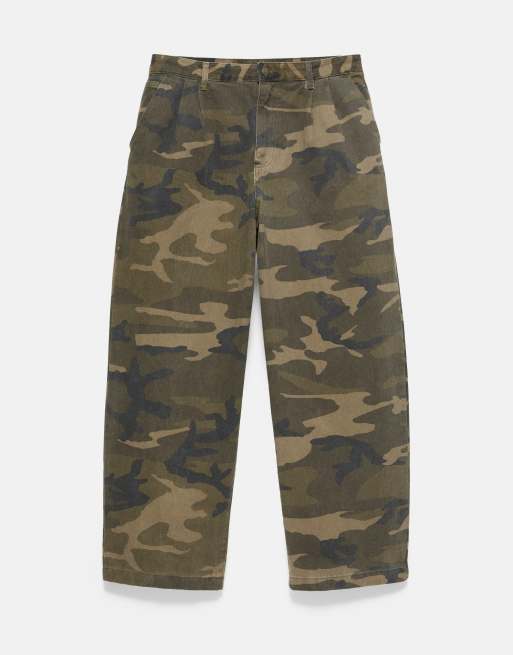 Pull&Bear Printed baggy chino trousers in hunting green, 6 of 7