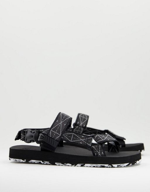 Pull&Bear printed sandal in black | ASOS