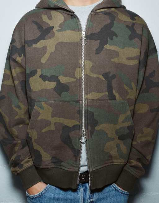 Pull&Bear Printed sweatshirt with hood and zip in khaki, 3 of 6