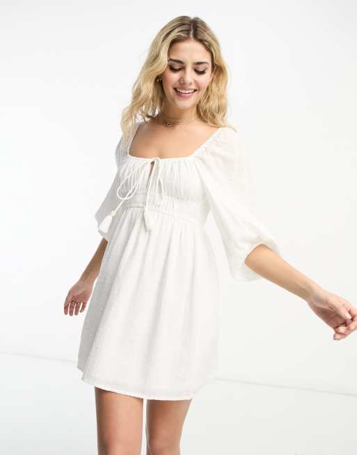 Pull&Bear puff sleeve tie front linen mini dress in white | ASOS