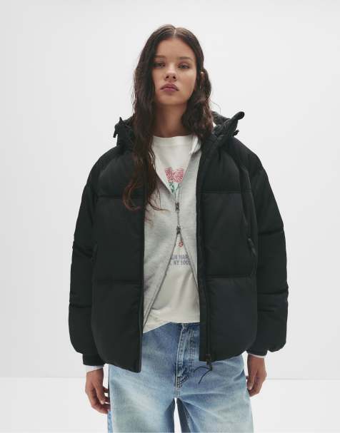 Pull&Bear Puffer jacket with hood in black - view 1