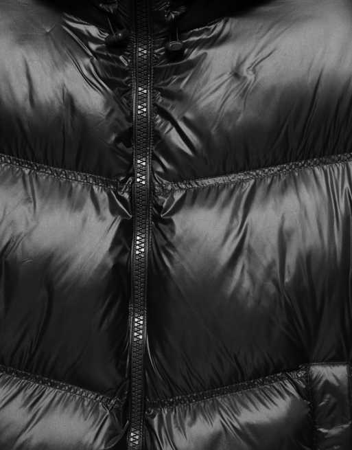 Pull&Bear Puffer jacket with shiny finish in black, 6 of 7