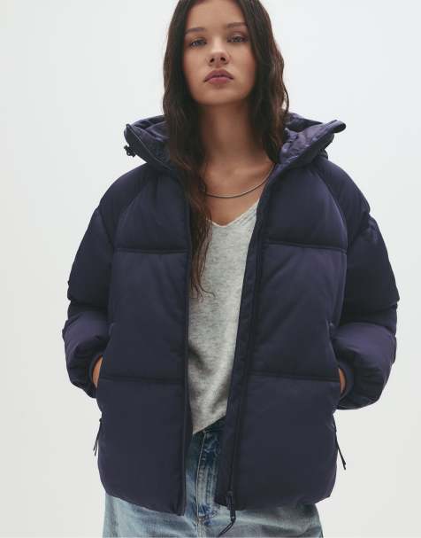 Pull&Bear – Pufferjacke in Marineblau mit Kapuze - view 1
