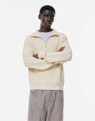 Pull & Bear - Pull à col zippé - Blanc cassé