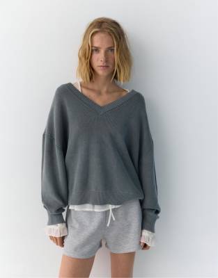 Pull & Bear - Pull à col V - Gris-bleu
