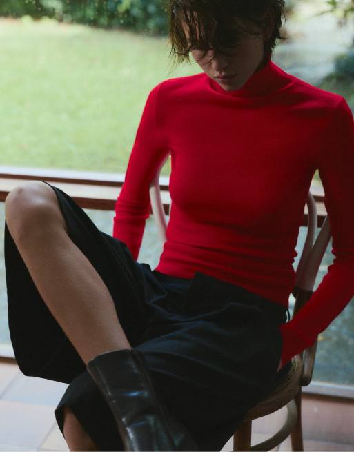 Pull&Bear pull ajusté à col montant rouge en laine, 6 de 7