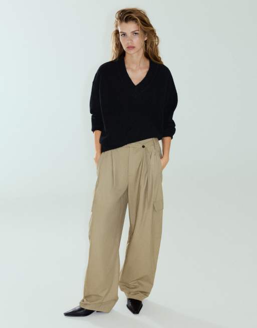 Pull&Bear pull col V coupe carrée noir, 4 de 7