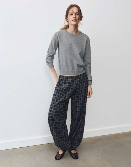 Pull&Bear Pullover in Grau meliert mit regulärer Passform, 4 von 7
