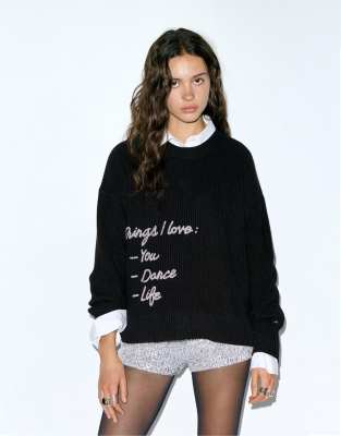 Pull & Bear - Pullover in Schwarz mit Textprint